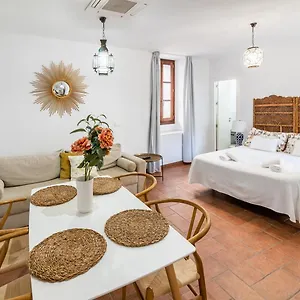 La Jⲟya De Patios - Turisticos , Cordova Spagna