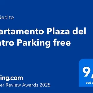 Plaza Del Teatro Parking Free , Málaga Spagna